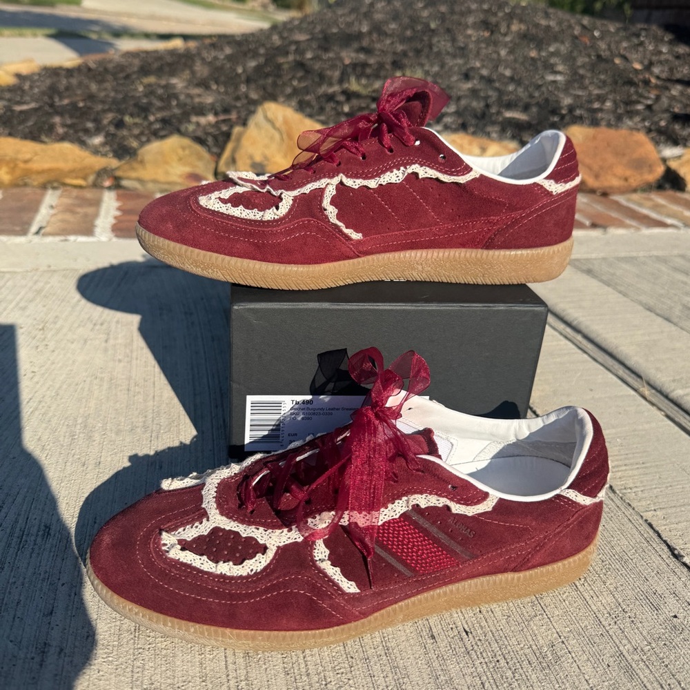 Burgundy ALOHAS Crochet trim Sneakers Tb.490